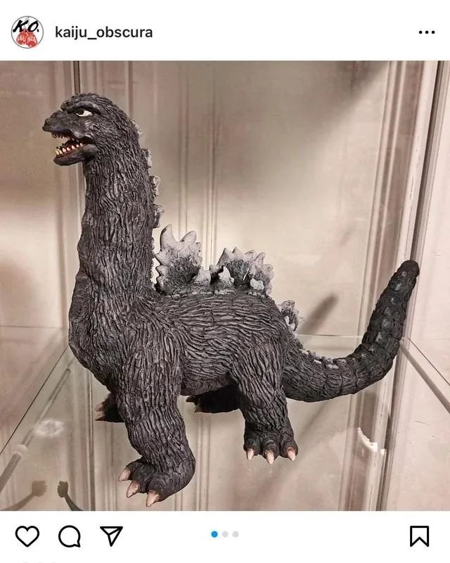 collection-of-cursed-godzilla-images-v0-4lbqmov2x3sb1-ezgif.com-webp-to-png-converter.png